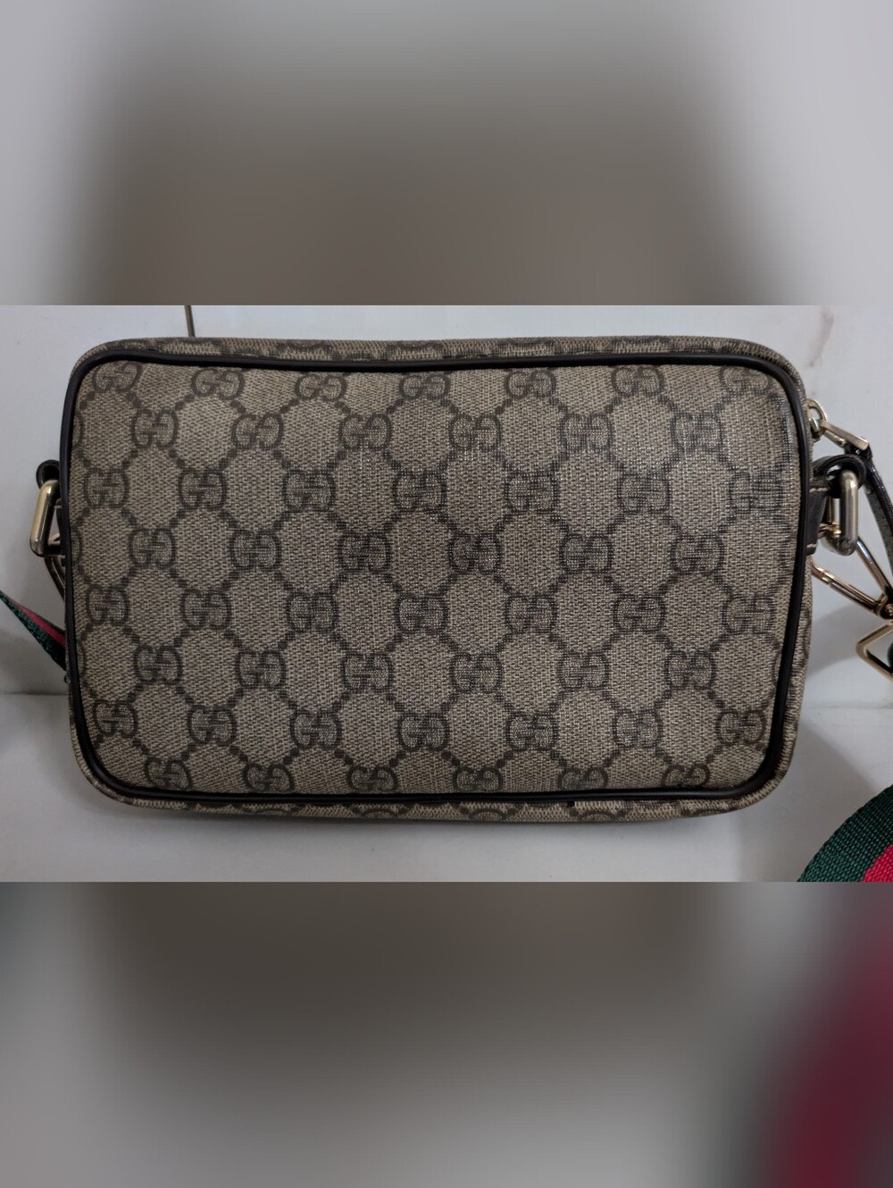 Gucci Crossbody Bag - Picture 7 of 11